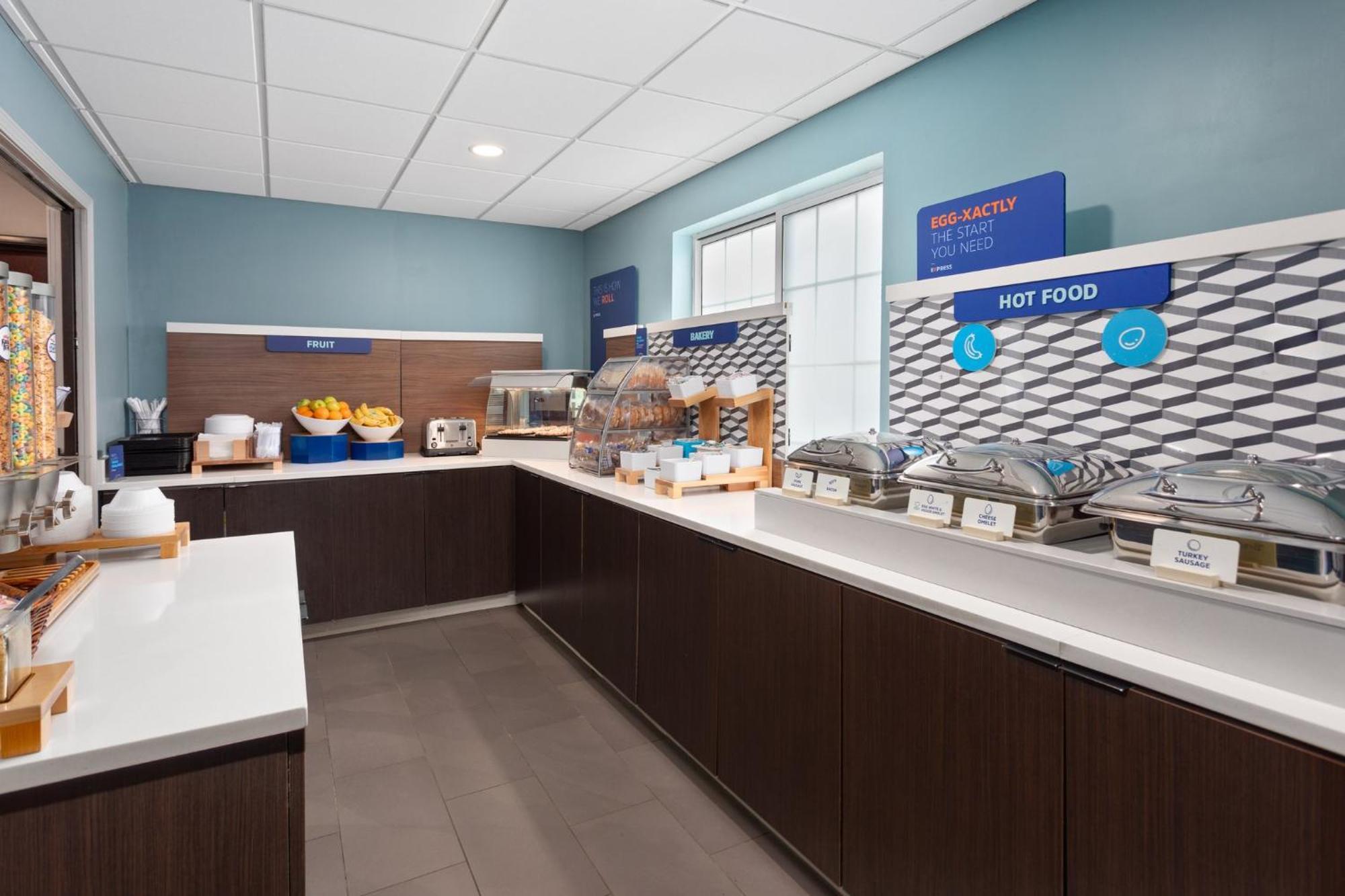 Holiday Inn Express Hotel & Suites Acme-Traverse City By Ihg Dış mekan fotoğraf